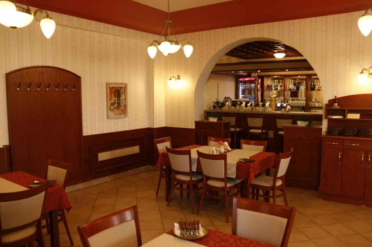 Penzion Porici Trutnov Exterior photo