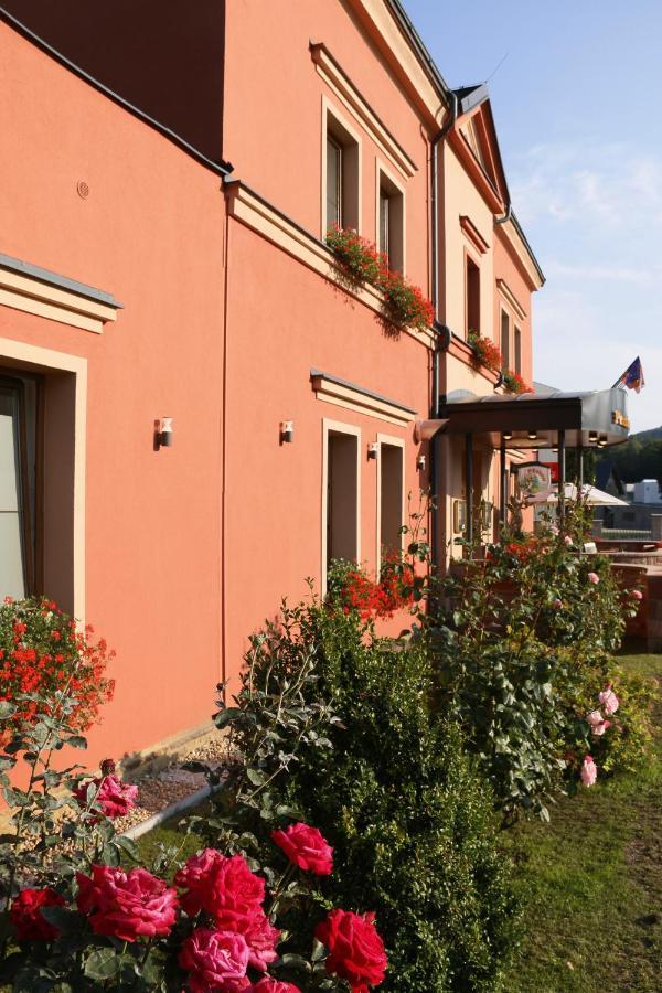 Penzion Porici Trutnov Exterior photo